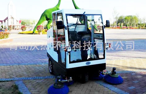 手推式洗地車的價(jià)格到底值多少錢？