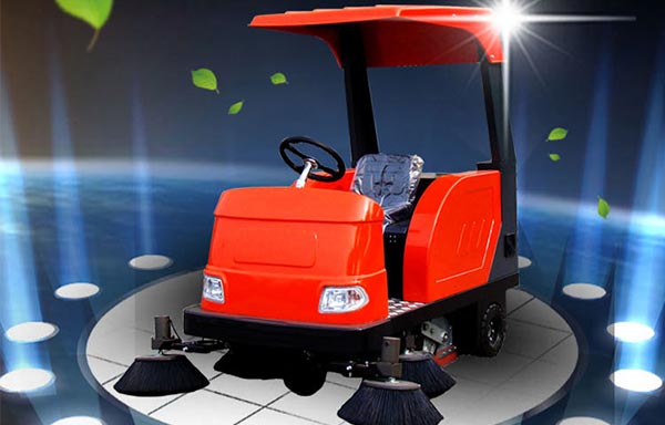 電動(dòng)掃地車(chē)自進(jìn)入清潔設(shè)備市場(chǎng)
